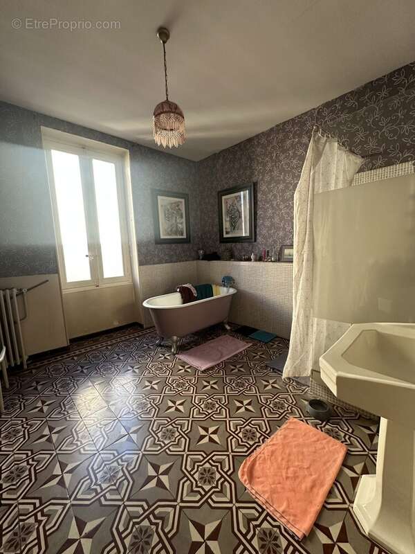 Maison à NIMES