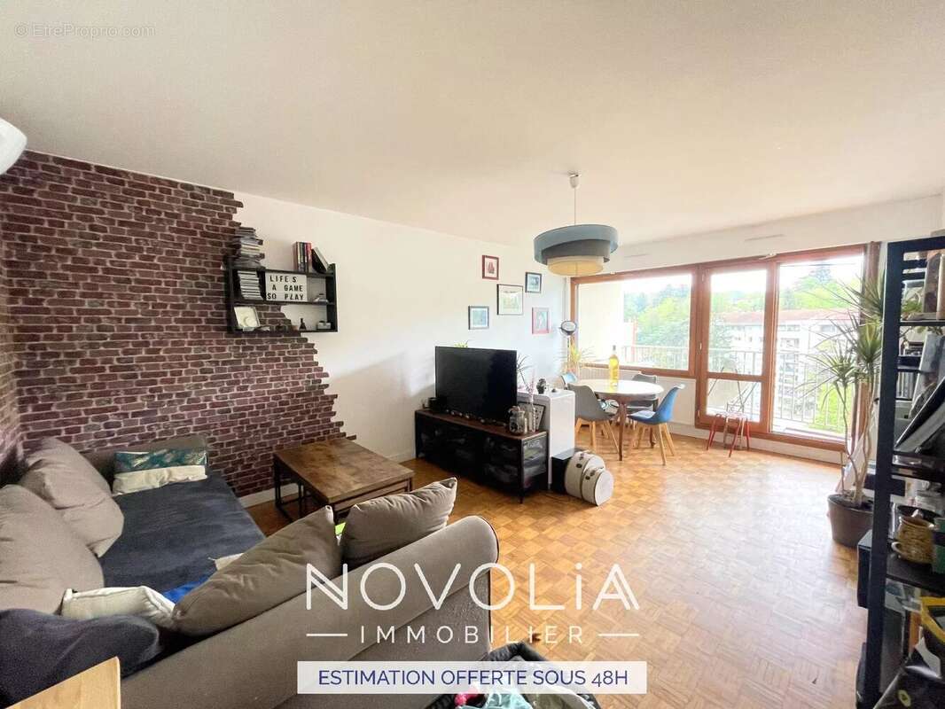 Appartement à LYON-9E