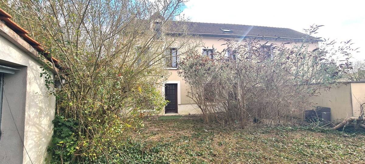 Maison à AULNAY-SUR-MAULDRE
