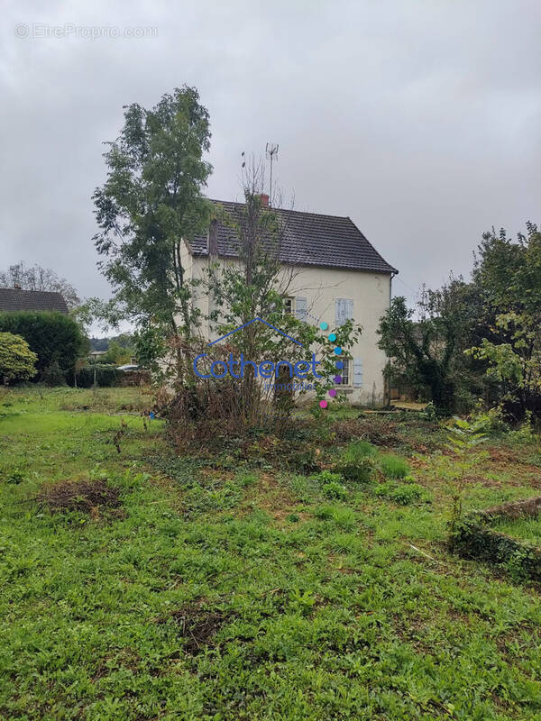 Maison à SEMUR-EN-BRIONNAIS