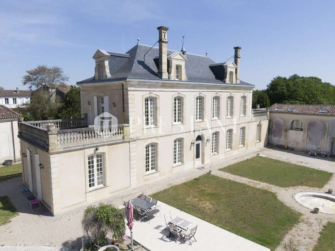 Maison à CASTELNAU-DE-MEDOC