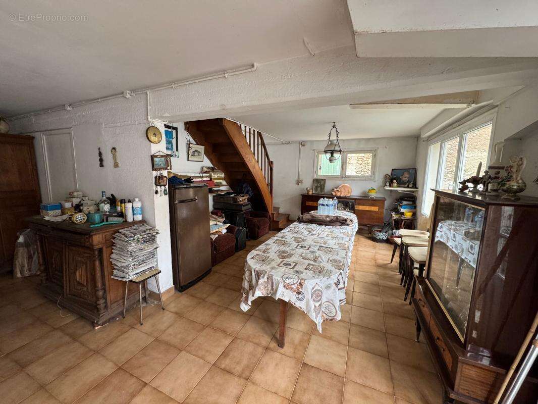 Maison à NEUVIC