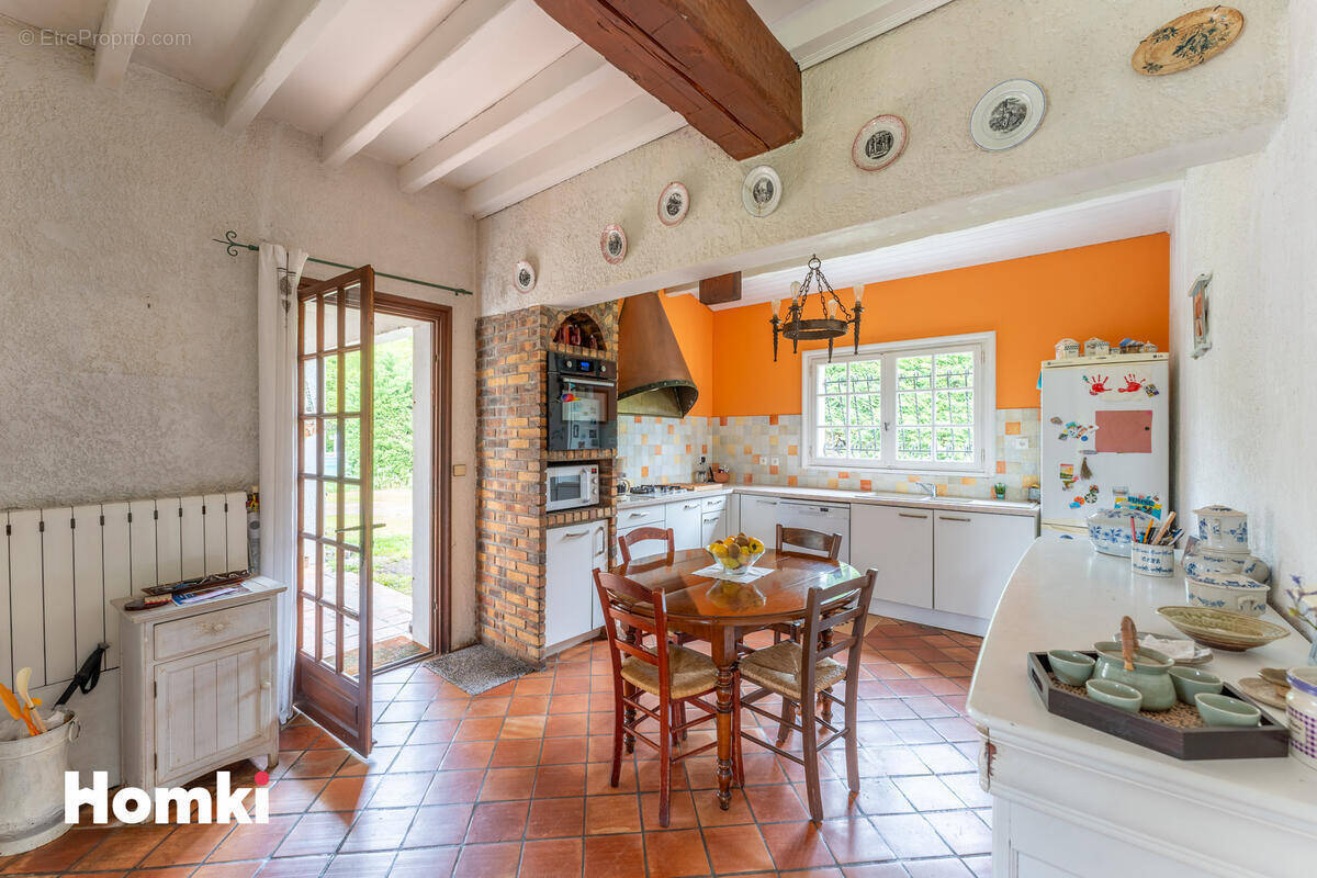 Maison à ARTIGUES-PRES-BORDEAUX