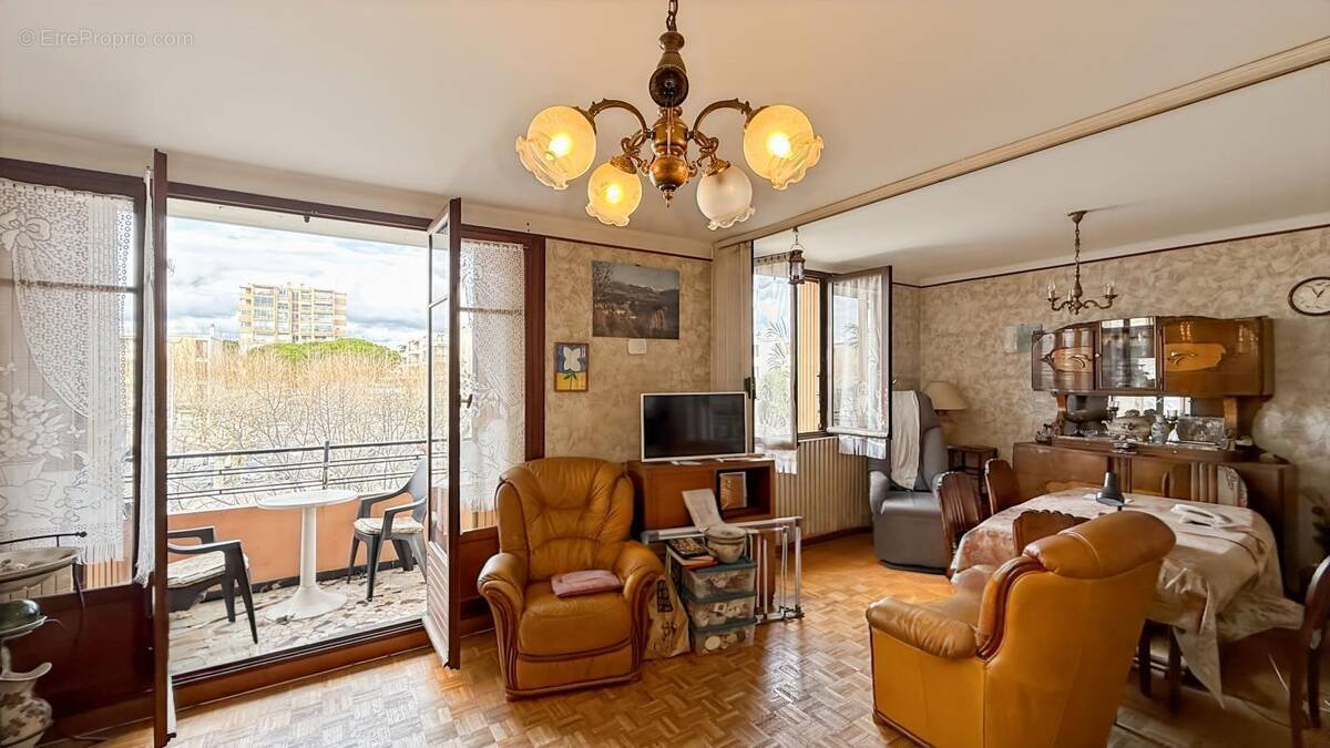 Appartement à SAINT-RAPHAEL