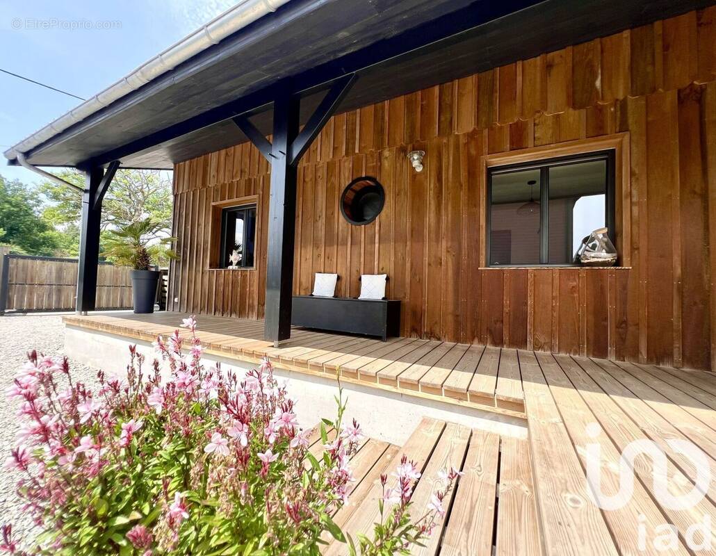 Photo 1 - Maison à SALLES