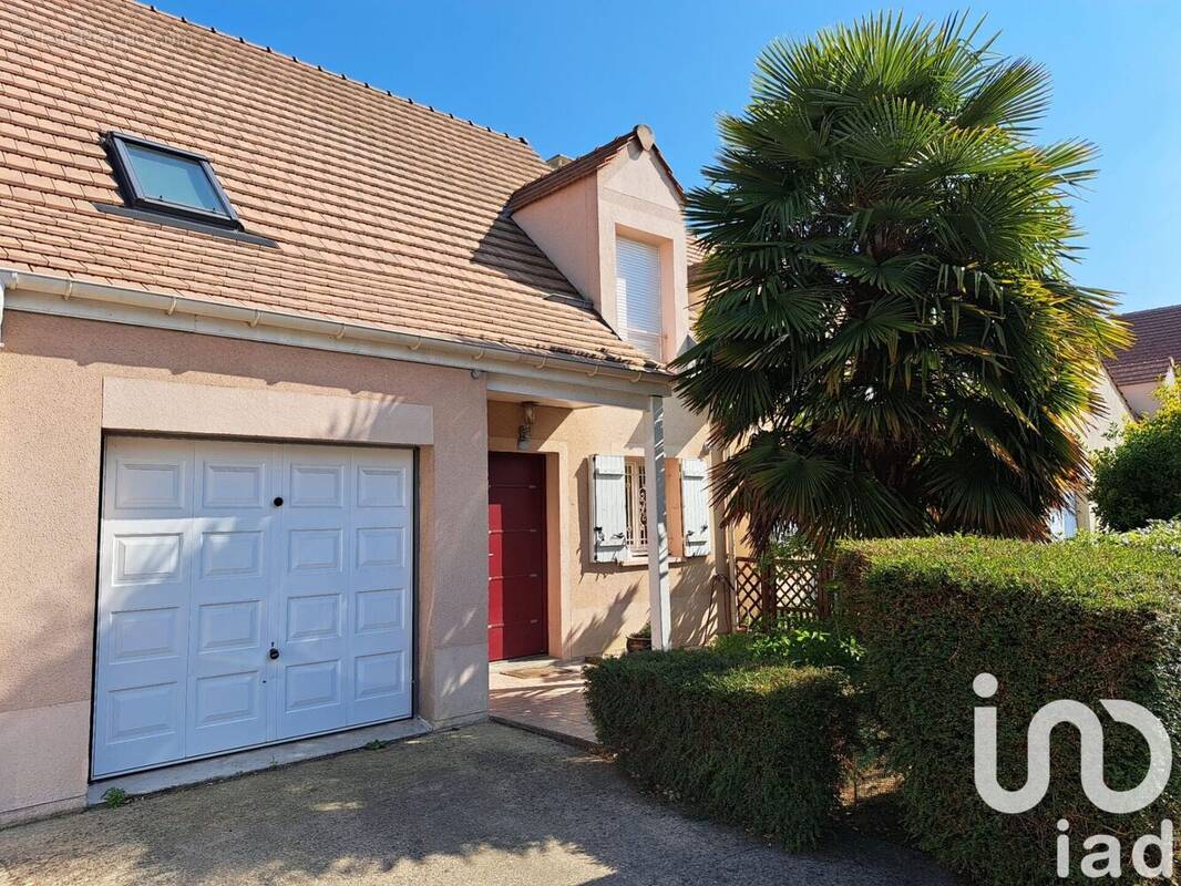 Photo 1 - Maison à LIMEIL-BREVANNES