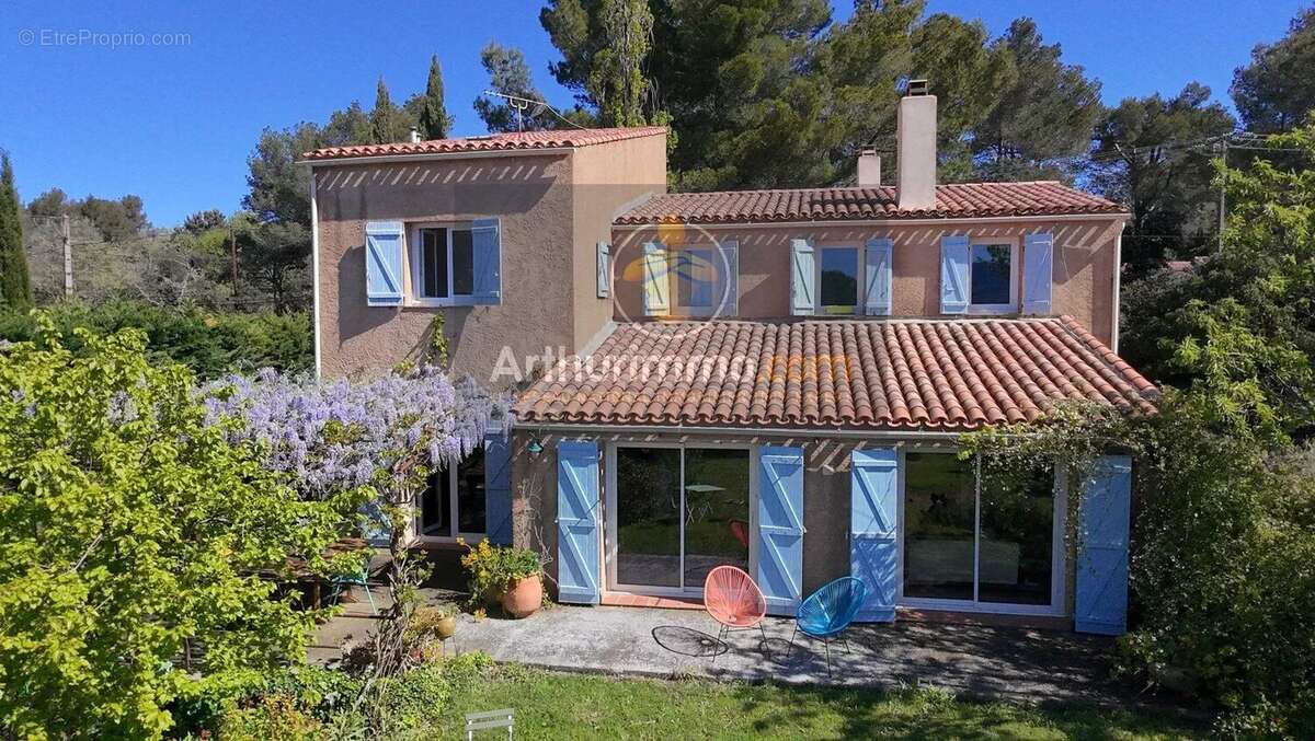 Maison à POURRIERES
