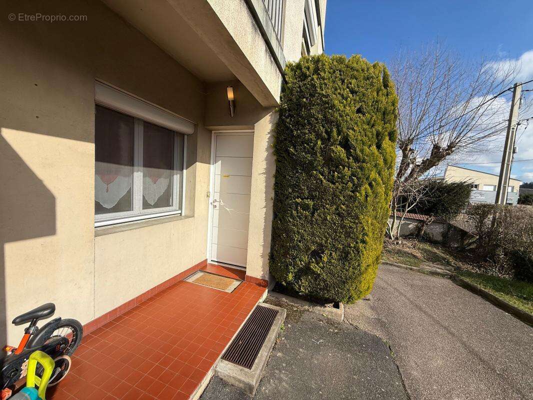 Appartement à L&#039;ARBRESLE