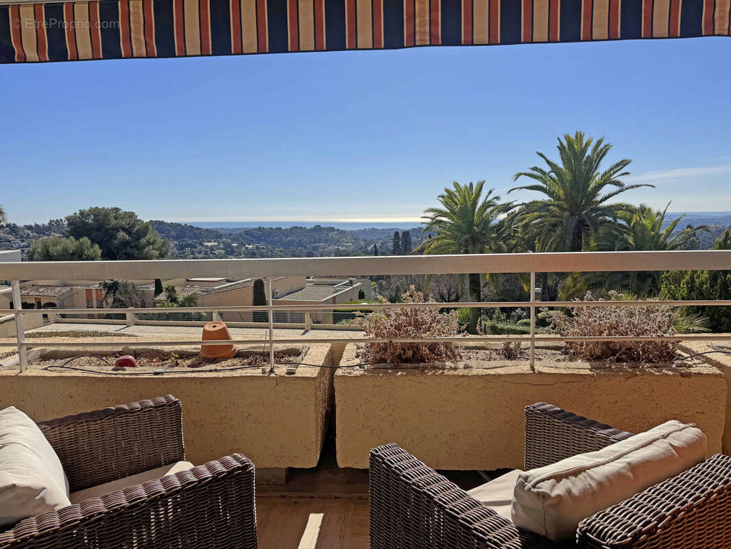 Appartement à VENCE