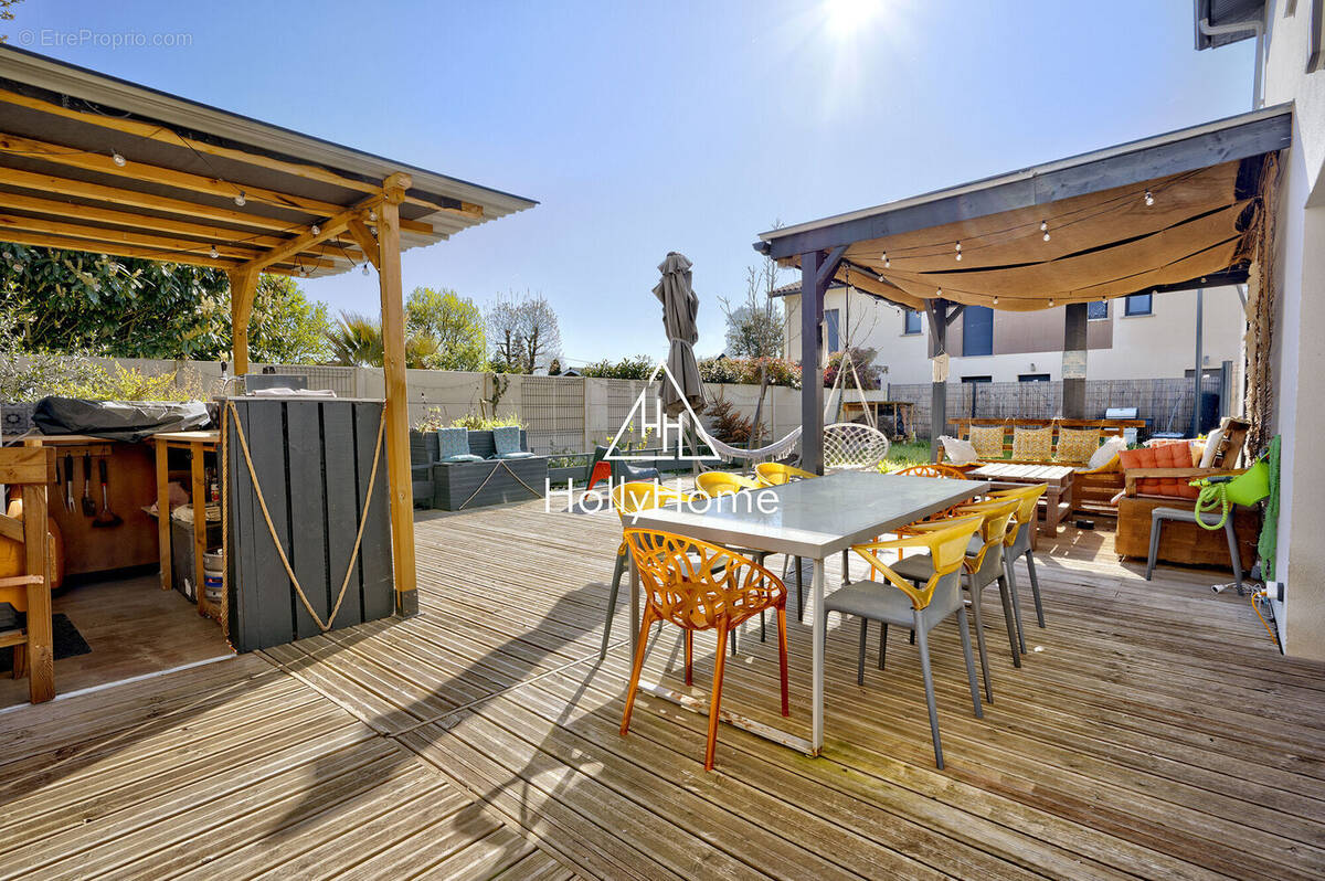 Photo 1 - Maison à PAREMPUYRE