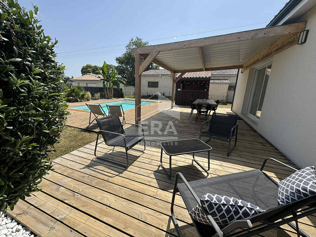 Maison à BAYON-SUR-GIRONDE
