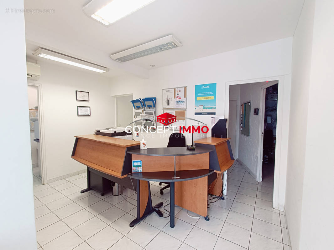 Appartement à SOLLIES-PONT