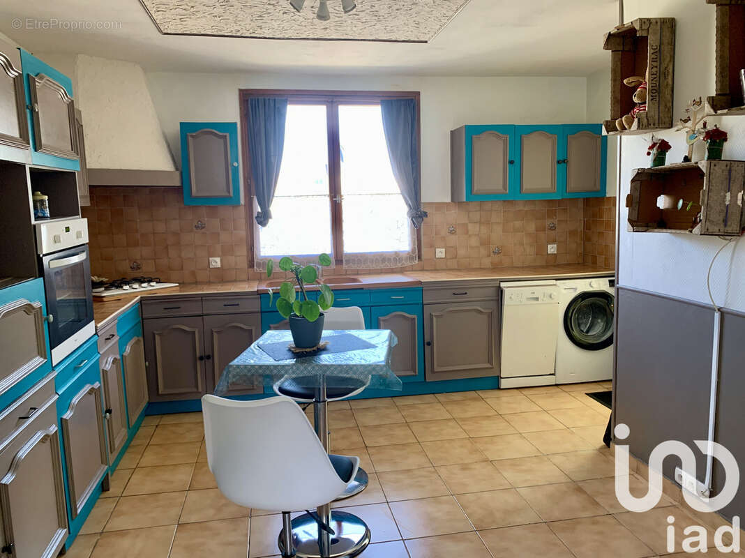 Photo 3 - Maison à ROMILLY-SUR-SEINE