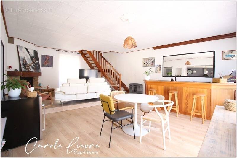 Maison à LEZIGNAN-LA-CEBE