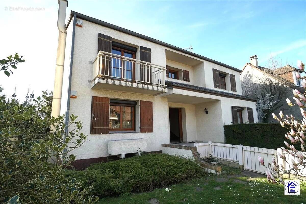 Maison à AULNAY-SOUS-BOIS