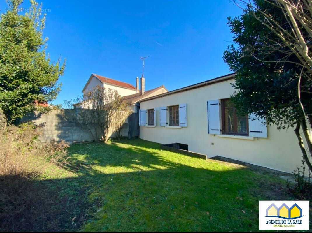 Maison à PUISEUX-EN-FRANCE