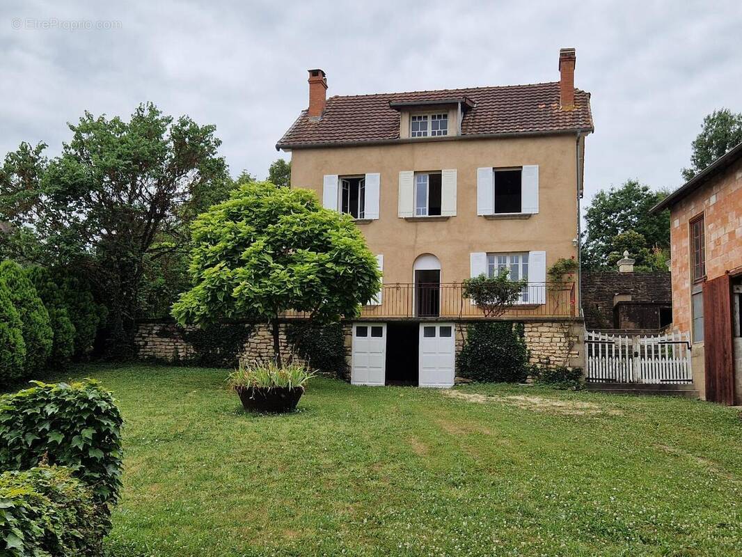 20250626145416 - Maison à COUX-ET-BIGAROQUE