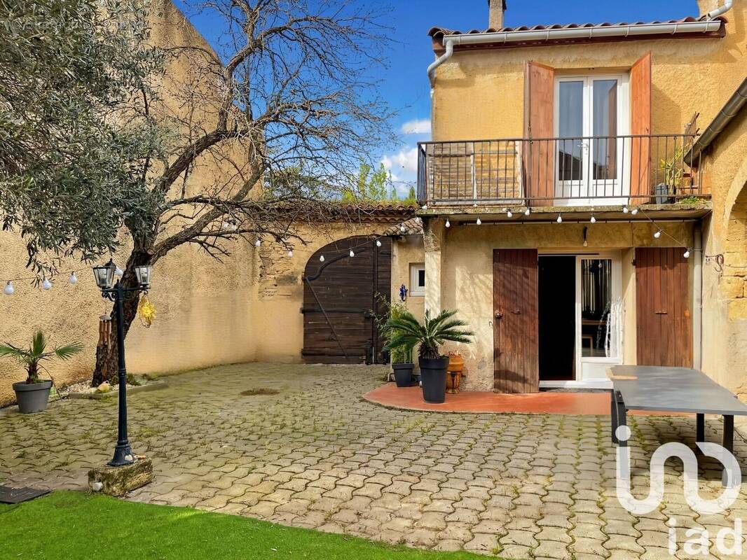 Photo 1 - Maison à CODOGNAN