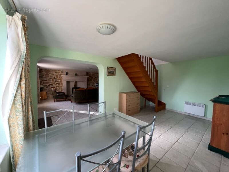 Maison à MORTAIN
