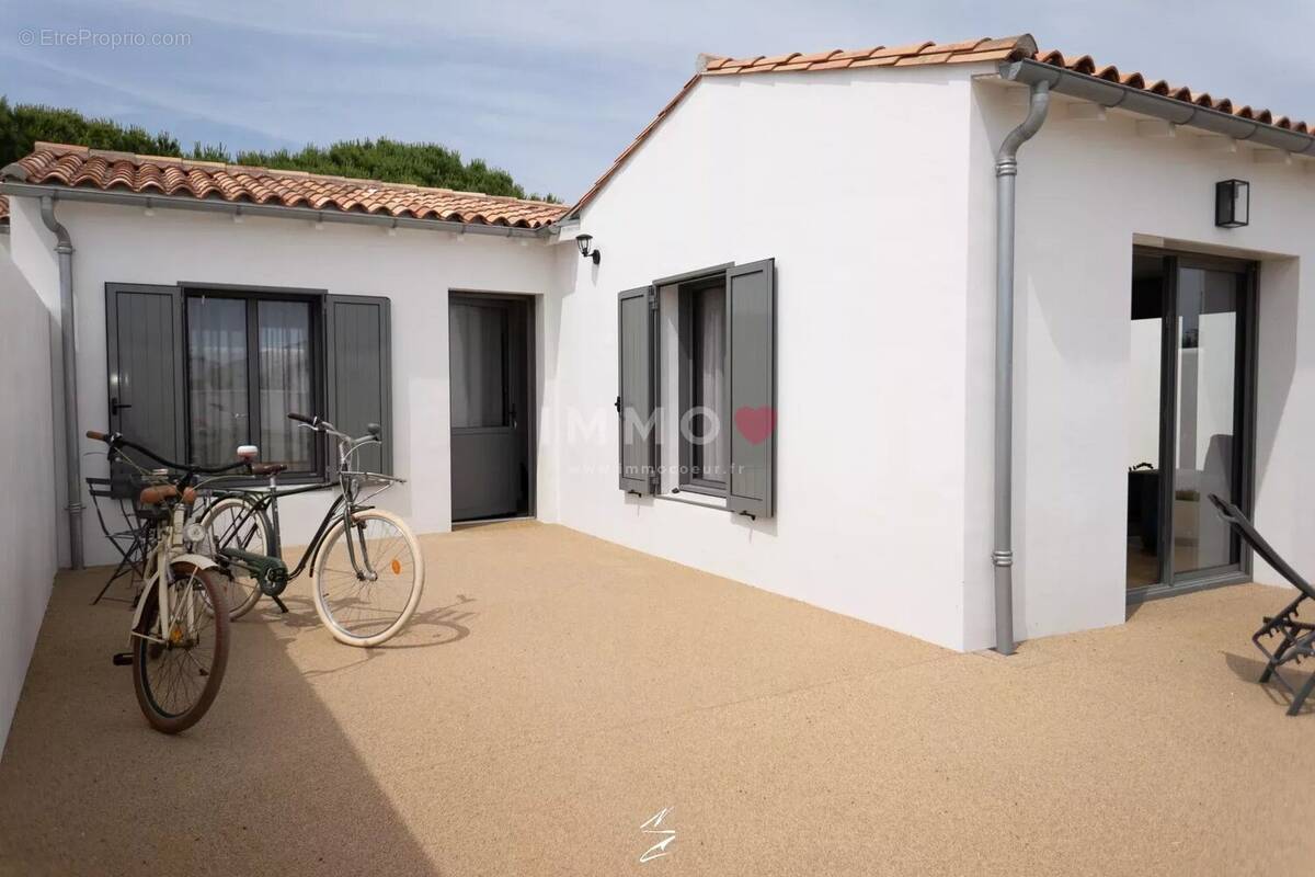 Maison à LE BOIS-PLAGE-EN-RE