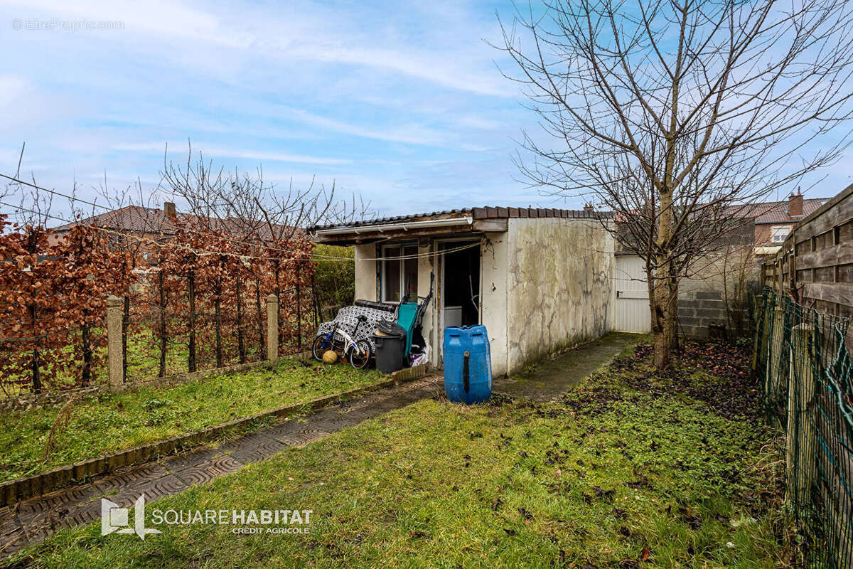 Maison à FACHES-THUMESNIL