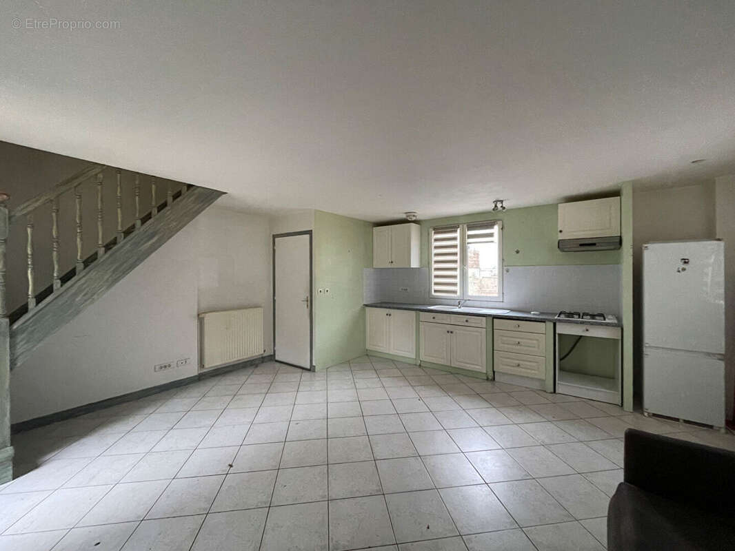 Maison à ETAMPES