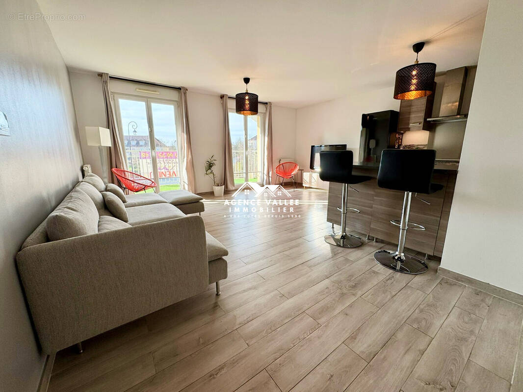 Appartement à TIGERY