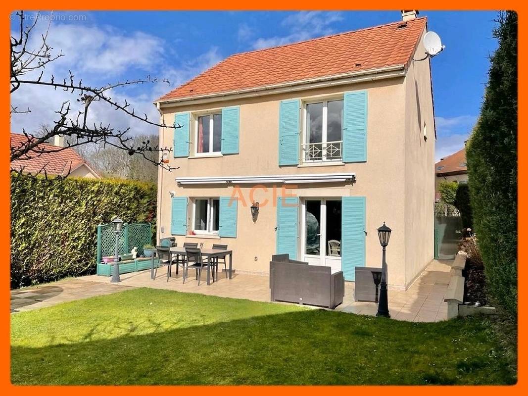 Maison à PUISEUX-EN-FRANCE