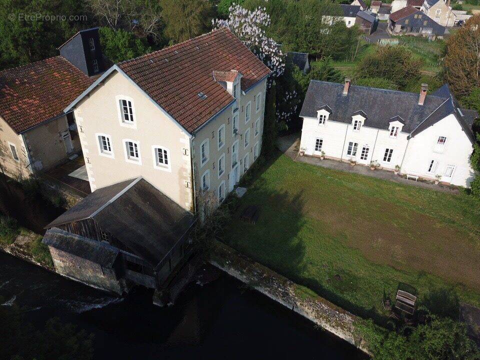 Maison à LA CHARTRE-SUR-LE-LOIR