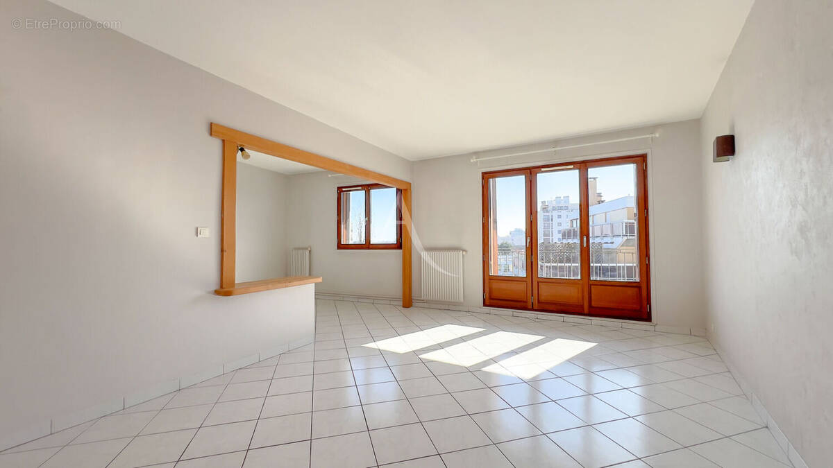 Appartement à MONTGERON