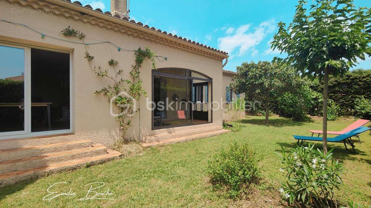 Maison à MONTELIMAR