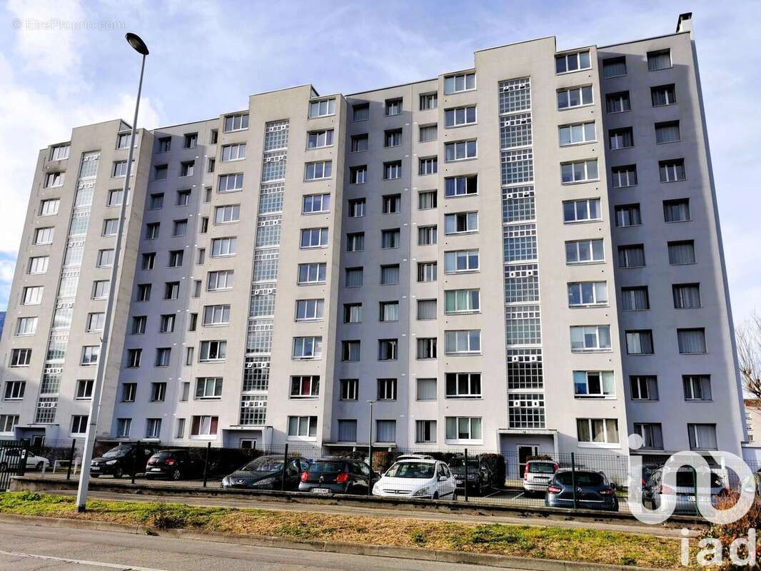 Photo 6 - Appartement à ECHIROLLES