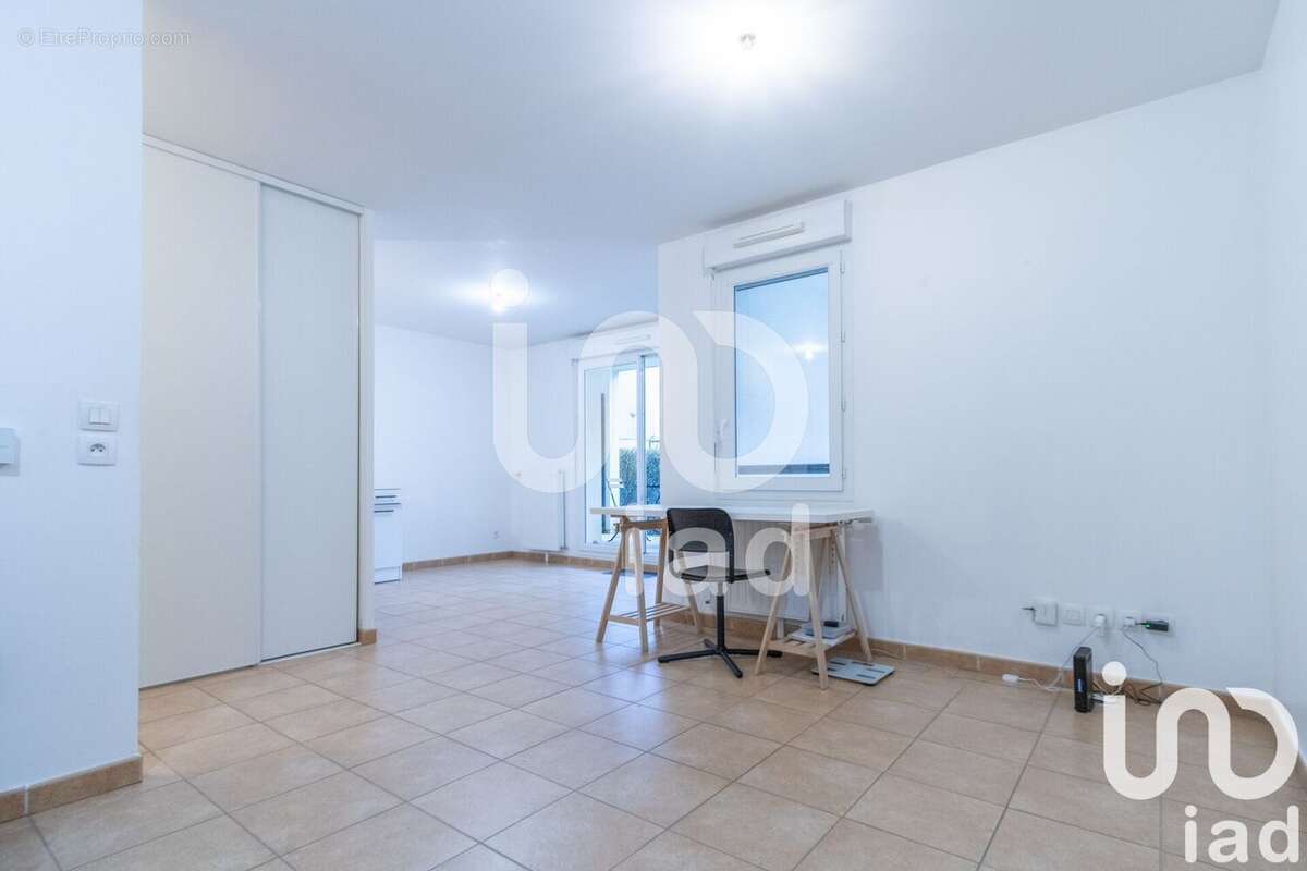Photo 4 - Appartement à LYON-8E