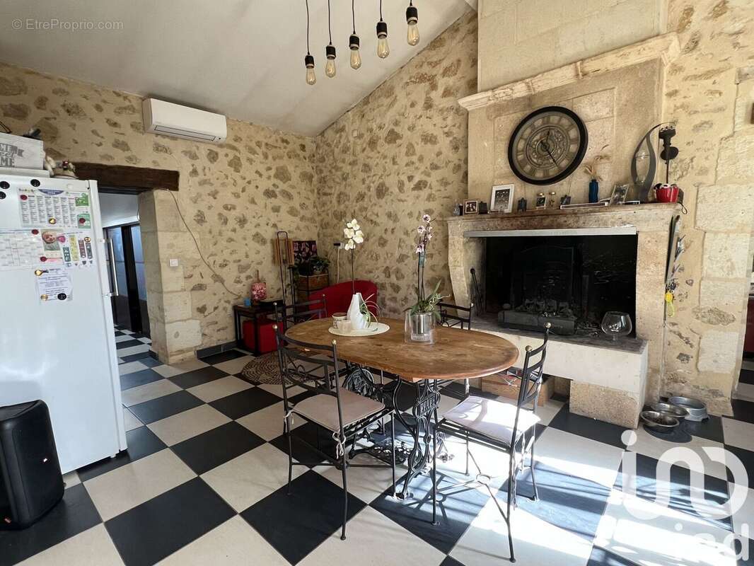 Photo 3 - Maison à POMPIGNAC