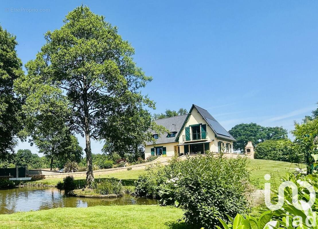 Photo 1 - Maison à LA CHAPELLE-JANSON