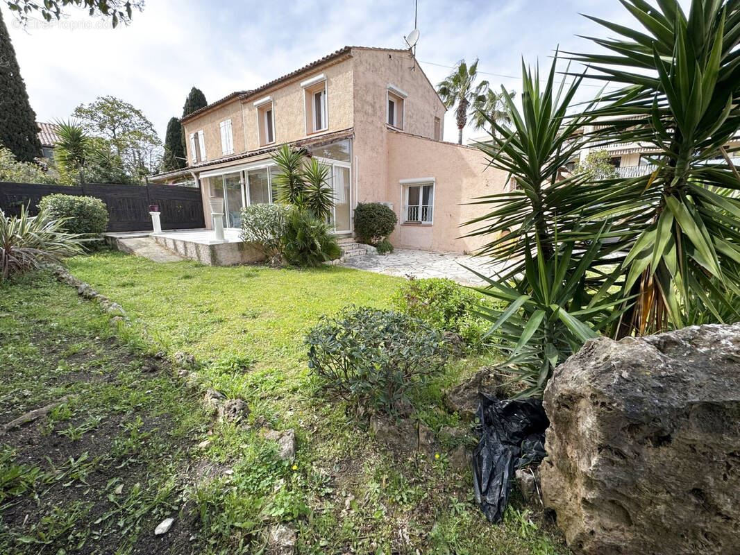 Maison à SANARY-SUR-MER