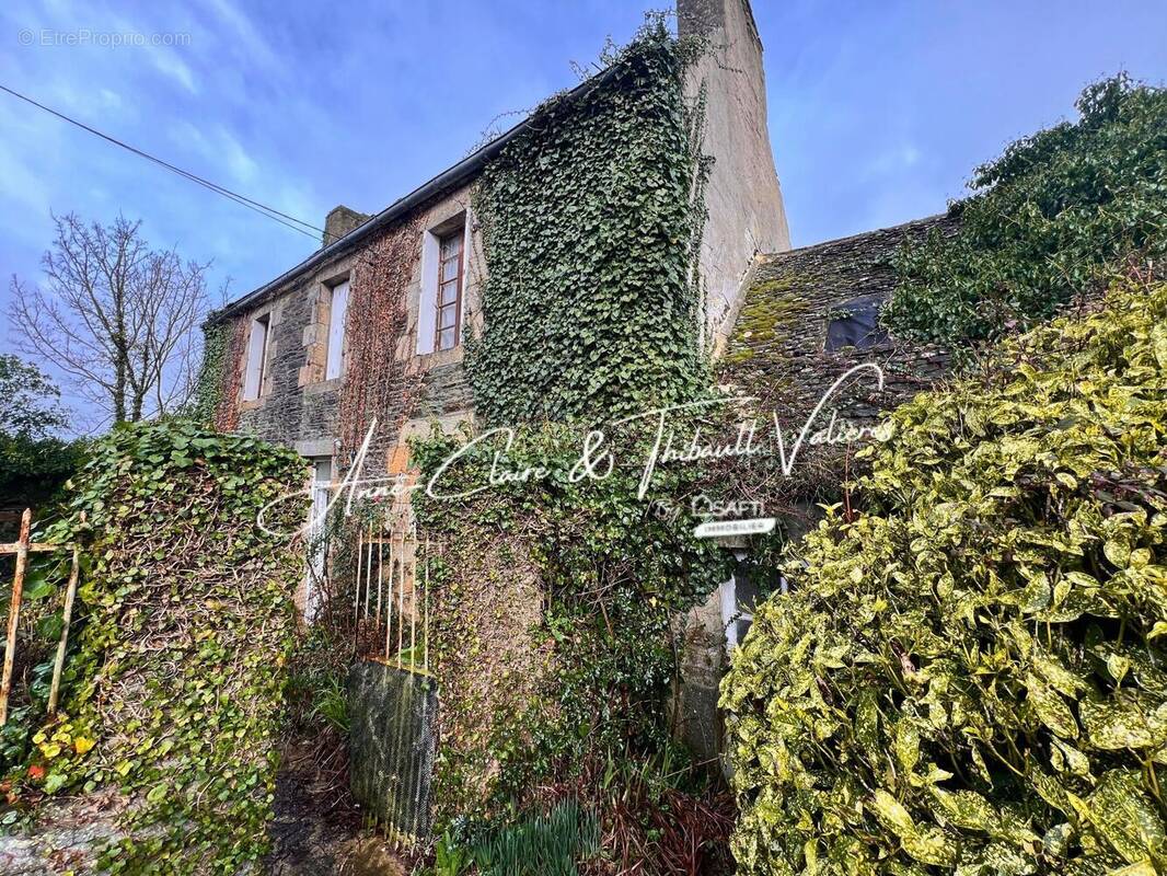 Photo 1 - Maison à LOCQUIREC
