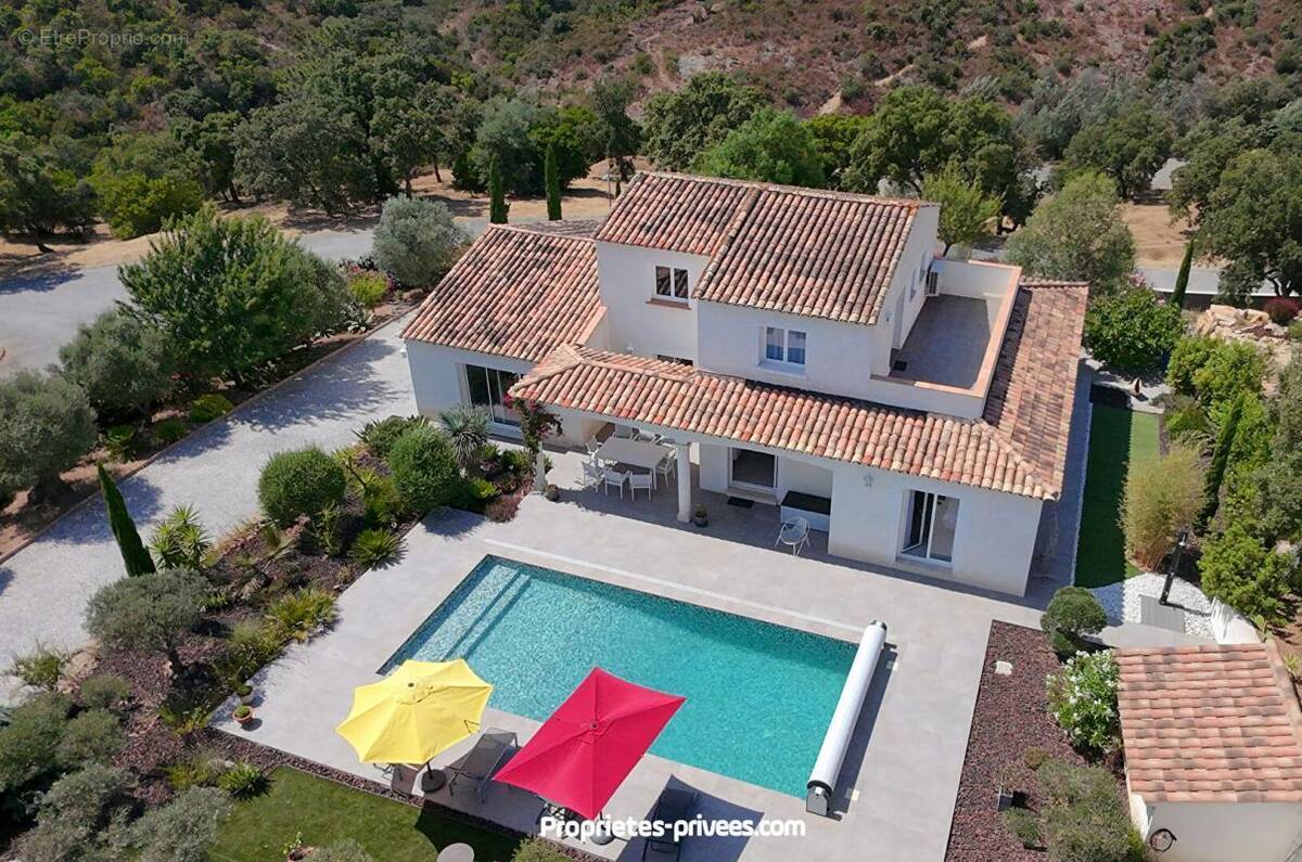 Maison à FREJUS