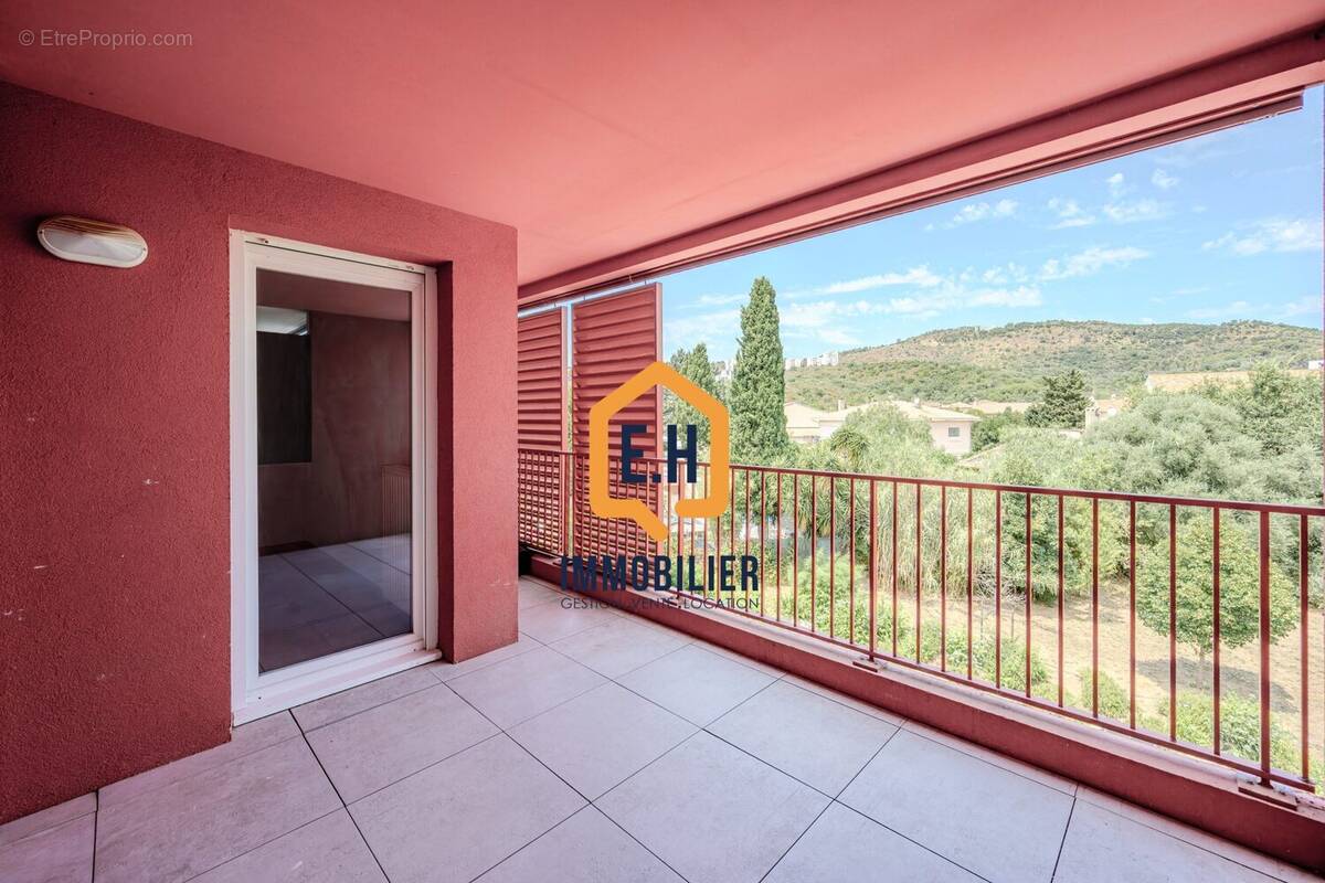 Appartement à HYERES