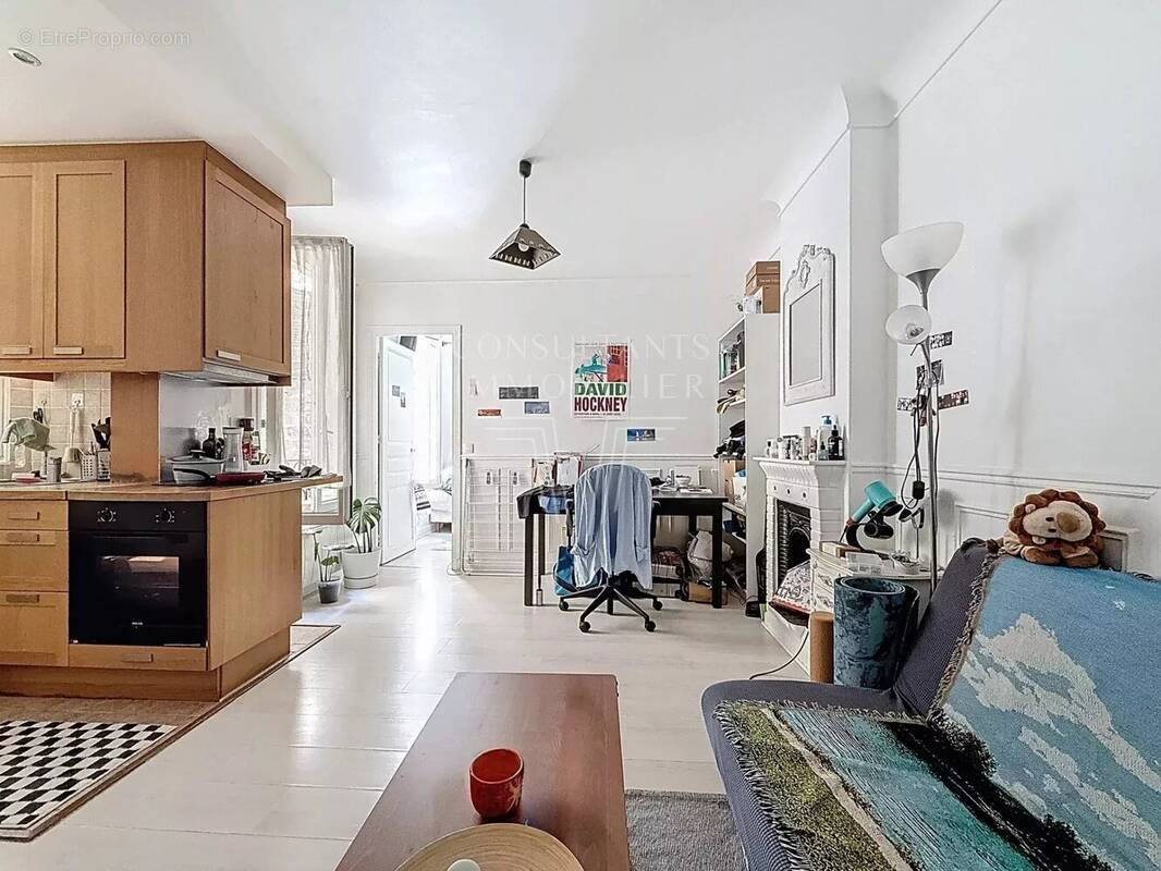 Appartement à PARIS-15E