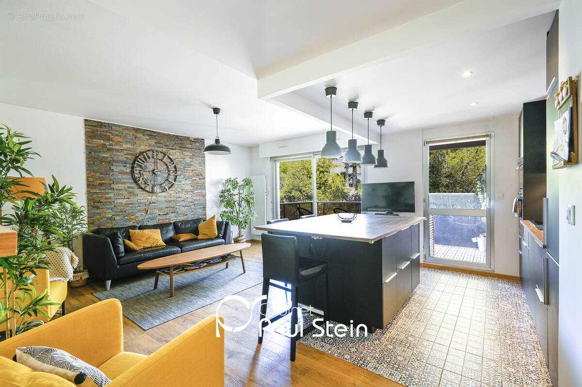 Appartement à MARSEILLE-8E