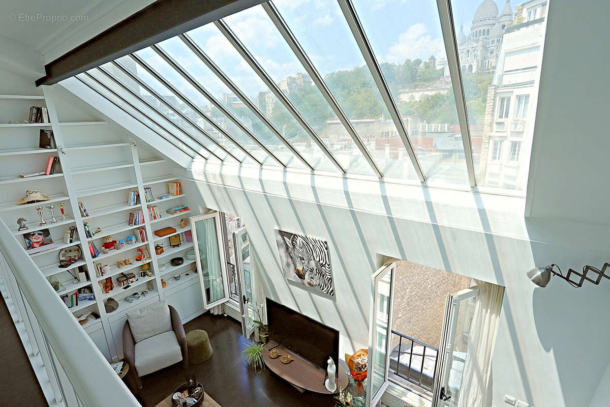 Appartement à PARIS-18E