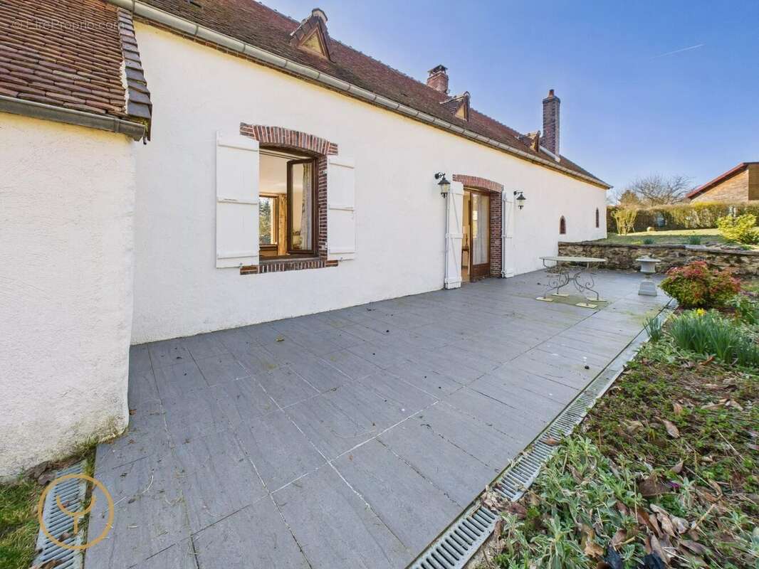 Maison à SEZANNE