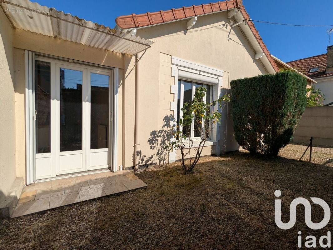 Photo 1 - Maison à LE PLESSIS-BOUCHARD