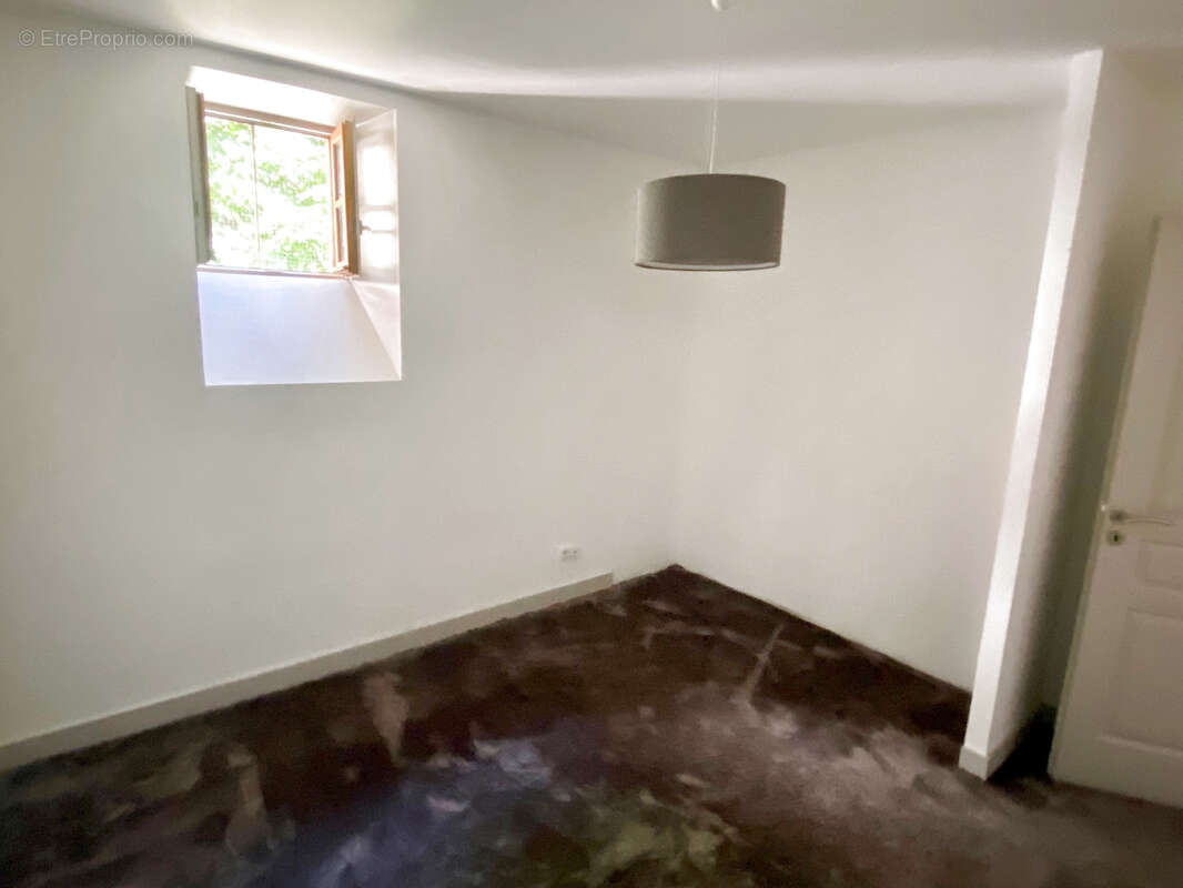 Appartement à AIX-LES-BAINS