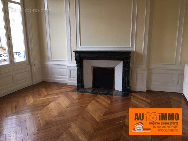 Appartement à THIERS