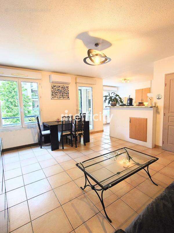 Appartement à LYON-7E