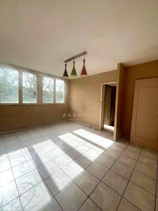 Appartement à CHAMPIGNY-SUR-MARNE