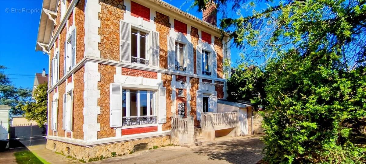 Maison à L&#039;ISLE-ADAM