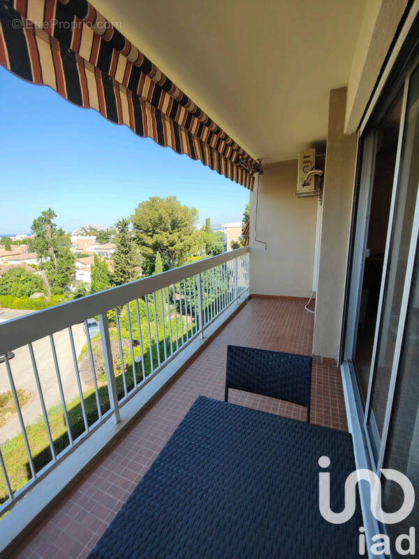 Photo 1 - Appartement à MARSEILLE-8E